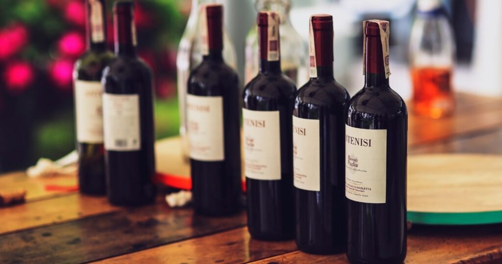 Vinhos Brasileiros Premiados: Um Brinde da Confraria Denóbile & Baptistella à Excelência Nacional